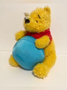 Disney Winnie the Pooh and the Honey Tree 55 Years Plush Balloon Bee Nose Toy